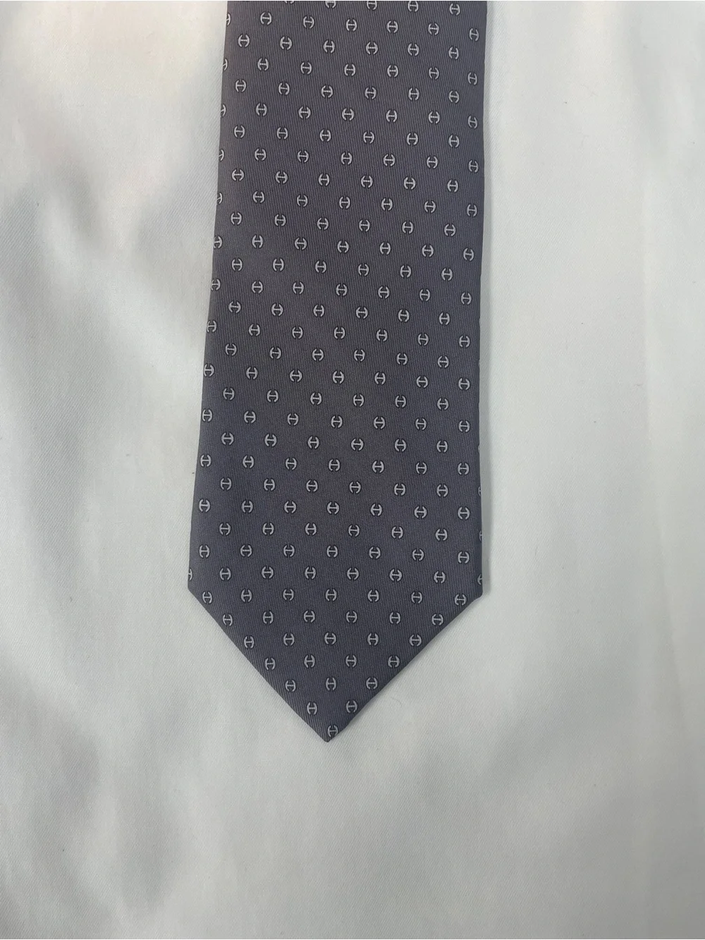 Hermes 100% Silk Gray Tie with Micro 'H' Motif “H TONNEAU” 606111 FA